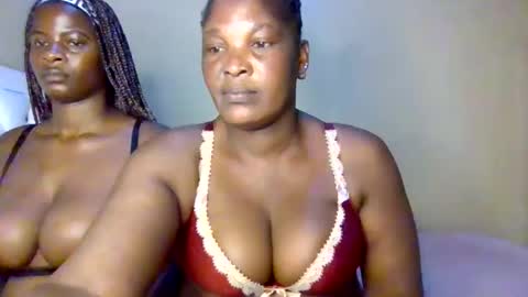 Snapshot of miss_milly1 chatting on June 7, 9:51 pm MILLY online show from June 7, 9:51 pm