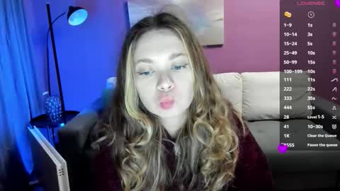 Olly online show from October 30, 4:08 pm