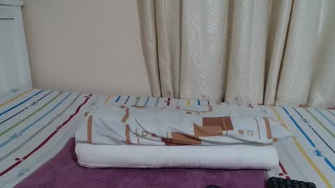 Snapshot of miss_monroee chatting on April 4, 11:29 am monroe online show from April 4, 11:29 am