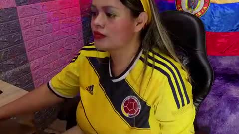 Miss Pecados online show from July 3, 9:21 pm