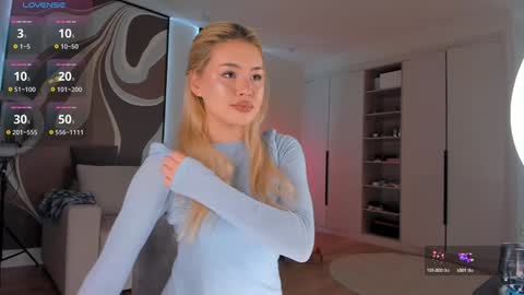 Snapshot of miss_rioko chatting on December 26, 3:10 pm Rioko online show from December 26, 3:10 pm