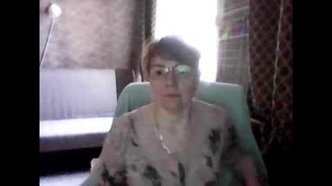 miss sandrax online show from March 14, 10:42 am