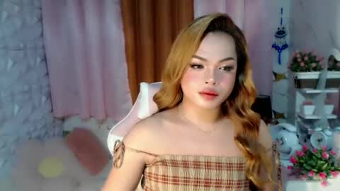 miss_scott online show from October 4, 8:34 am