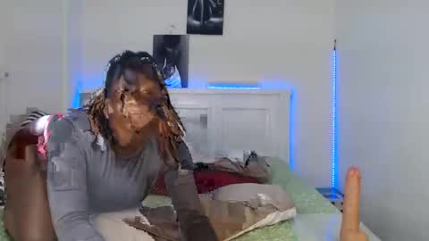 Daddys Girl online show from March 16, 11:47 am