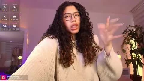 Amy Olivera online show from October 27, 1:37 pm