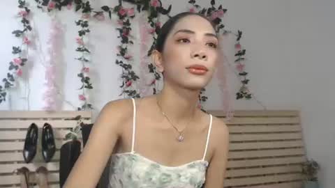 Snapshot of miss_sugar20 chatting on November 19, 11:27 pm IM SUGAR online show from November 19, 11:27 pm