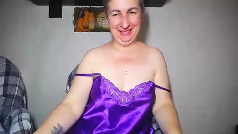 Snapshot of miss_tasha_kom chatting on September 11, 10:15 am miss_tasha_kom online show from September 11, 10:15 am