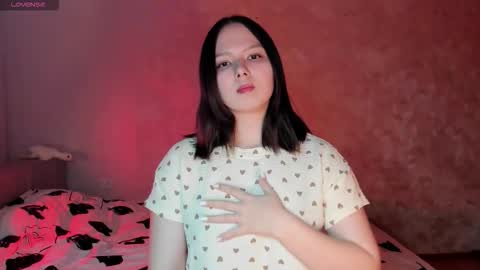Snapshot of miss_teasee chatting on March 22, 2:20 pm JULIE online show from March 22, 2:20 pm