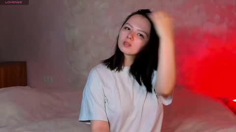Snapshot of miss_teasee chatting on April 22, 10:06 am JULIE online show from April 22, 10:06 am