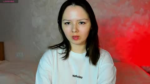 Snapshot of miss_teasee chatting on April 30, 10:10 am JULIE online show from April 30, 10:10 am