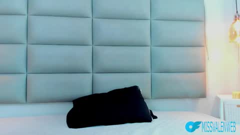 valentina online show from February 27, 2:10 pm