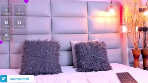 valentina online show from September 15, 12:49 pm