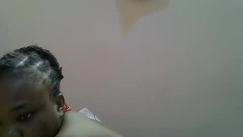 miss_velour online show from April 15, 8:10 am