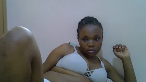 miss_velour online show from April 16, 1:01 pm