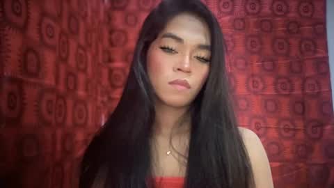 miss_veron_xoxo online show from May 26, 3:30 pm