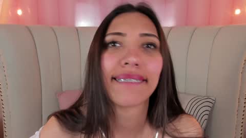 Snapshot of miss_veronicaa chatting on December 9, 2:39 pm Veronica summer 7AM to 1500 PM hour GMT-5 online show from December 9, 2:39 pm