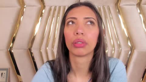 Snapshot of miss_veronicaa chatting on December 14, 12:01 pm Veronica summer 7AM to 1500 PM hour GMT-5 online show from December 14, 12:01 pm