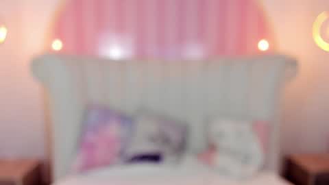 Snapshot of miss_veronicaa chatting on December 16, 2:49 pm Veronica summer 7AM to 1500 PM hour GMT-5 online show from December 16, 2:49 pm