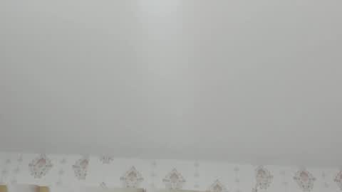 Snapshot of miss_veronicaa chatting on December 17, 11:39 am Veronica summer 7AM to 1500 PM hour GMT-5 online show from December 17, 11:39 am