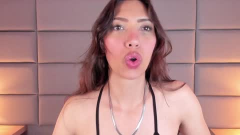 Snapshot of miss_veronicaa chatting on January 29, 3:15 pm Veronica summer 7AM to 1500 PM hour GMT-5 online show from January 29, 3:15 pm