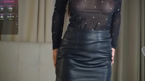 Miss Victoria online show from March 15, 6:36 pm