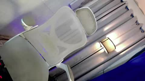 Snapshot of miss_wendy69 chatting on June 10, 1:21 pm miss_wendy69 online show from June 10, 1:21 pm