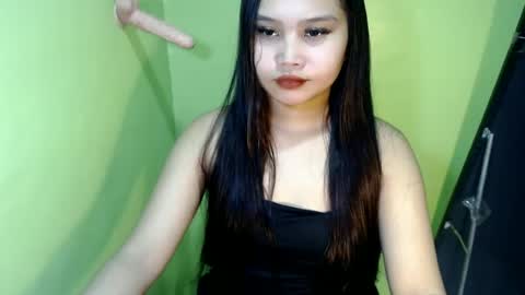 Snapshot of miss_yannax chatting on June 23, 1:09 pm yanna online show from June 23, 1:09 pm