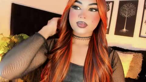 miss_zz online show from October 4, 7:12 pm