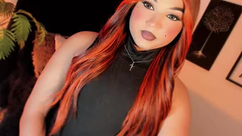 miss_zz online show from March 5, 9:33 pm