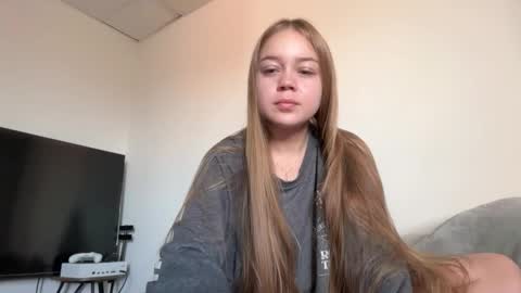 Ameliahs online show from October 28, 12:41 pm