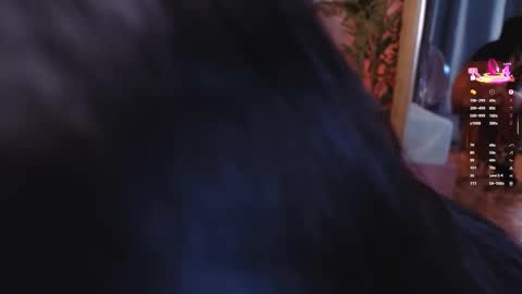 Laura online show from February 11, 1:27 pm