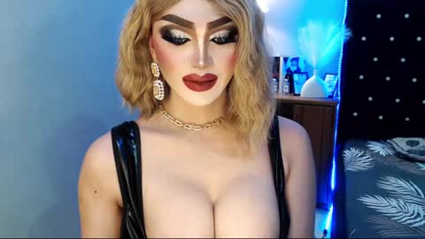 PRIESTESS CHANNEL online show from January 12, 12:07 am