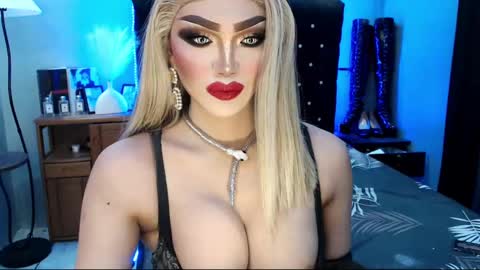 PRIESTESS CHANNEL online show from January 19, 9:34 pm