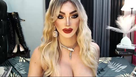 PRIESTESS CHANNEL online show from February 17, 1:04 am