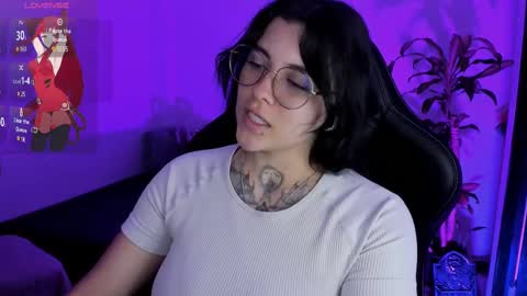 Missy Charlottte.  Hey remember to give me a thumbs up ty online show from October 18, 2:36 am