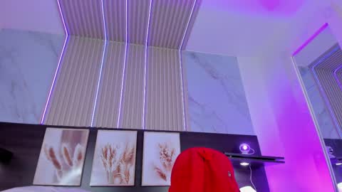 misscheelsee_as online show from December 19, 8:02 pm