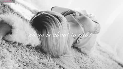 Chloe freelance model Please your thumbs up are important  online show from February 8, 2:48 am