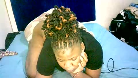 VAL online show from December 14, 11:53 pm