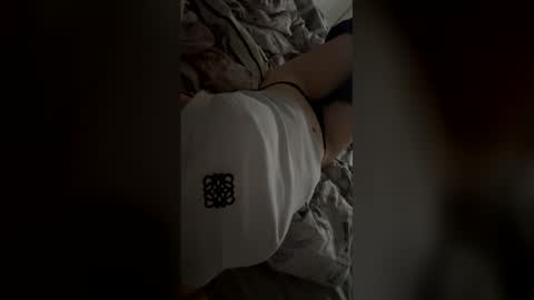 missdesirefkft online show from April 8, 3:45 pm