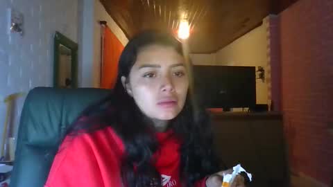 melodie  online show from October 16, 12:33 am