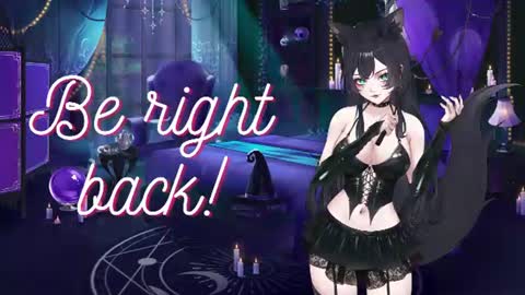 misselliefox online show from July 19, 5:33 am