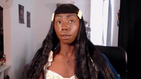 Emilie Diaz online show from February 17, 2:57 pm