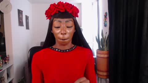 Emilie Diaz online show from April 14, 3:51 pm