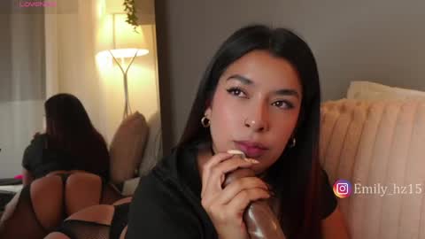 Snapshot of missemily_11 chatting on May 19, 9:48 am Yuliana online show from May 19, 9:48 am