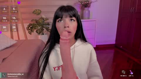 Julieta Arboleda   but i like call me esme online show from January 9, 11:02 pm