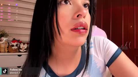 Julieta Arboleda   but i like call me esme online show from November 26, 8:10 pm