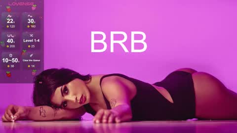 Gisell   Gigi online show from December 13, 7:53 pm