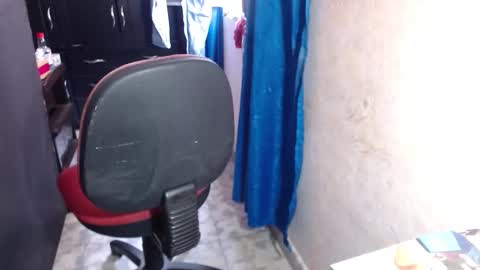 Snapshot of missgomezz_ chatting on October 1, 4:35 pm Maria Gomezz online show from October 1, 4:35 pm