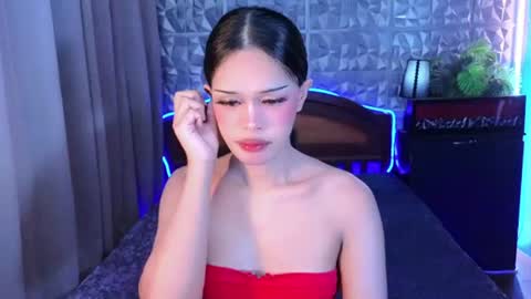 im your queen steffie online show from July 2, 1:39 pm