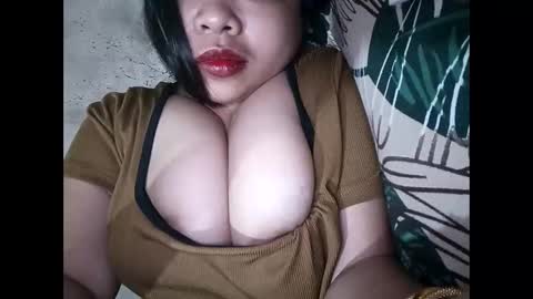 Missi online show from November 6, 7:26 pm